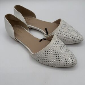 Isaac Mizrahi Shoes Womens Size 10 White Studded D'Orsay Flats Pointed Toe